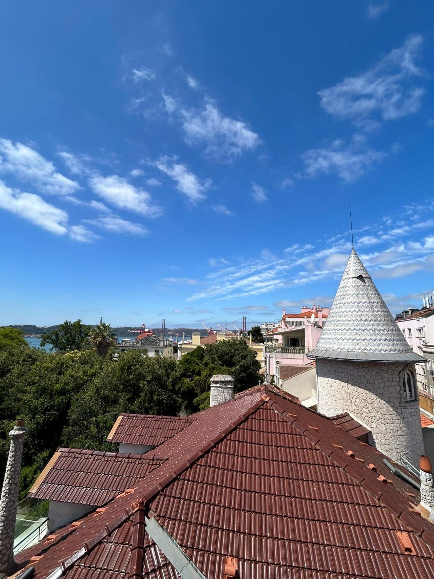 Santos Apartment In Central Lisbon With River View Zewnętrze zdjęcie